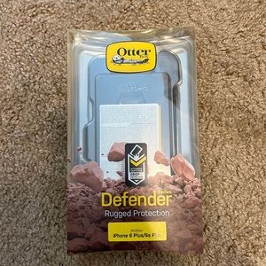 Black Defender Otter Box IPhone 6plus with Clip